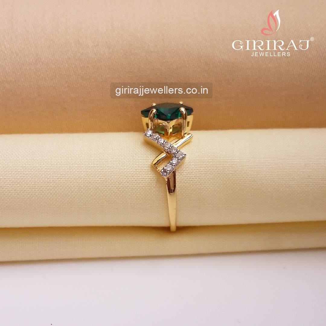 Buy Fancy Green Emerald Stone Gents Ring Gj0132 Online | Goutham Jewellers  - JewelFlix