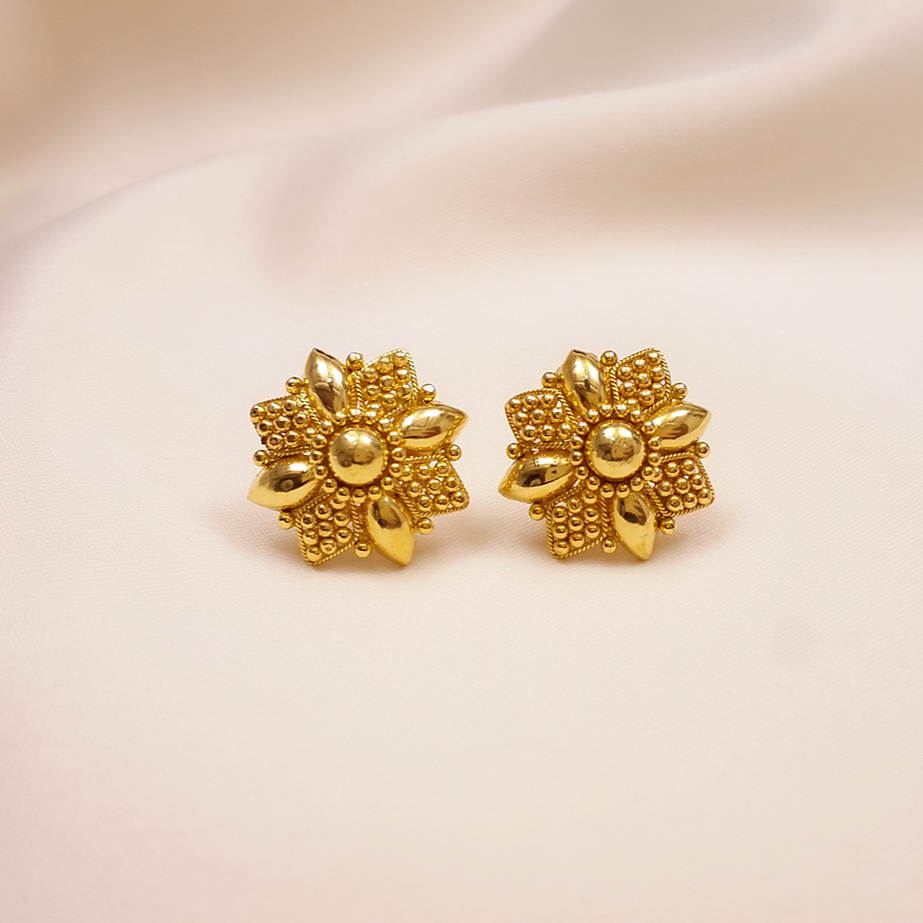 Buy Etheral Gold Earrings 22 KT yellow gold (4.68 gm). | Online By Giriraj Jewellers