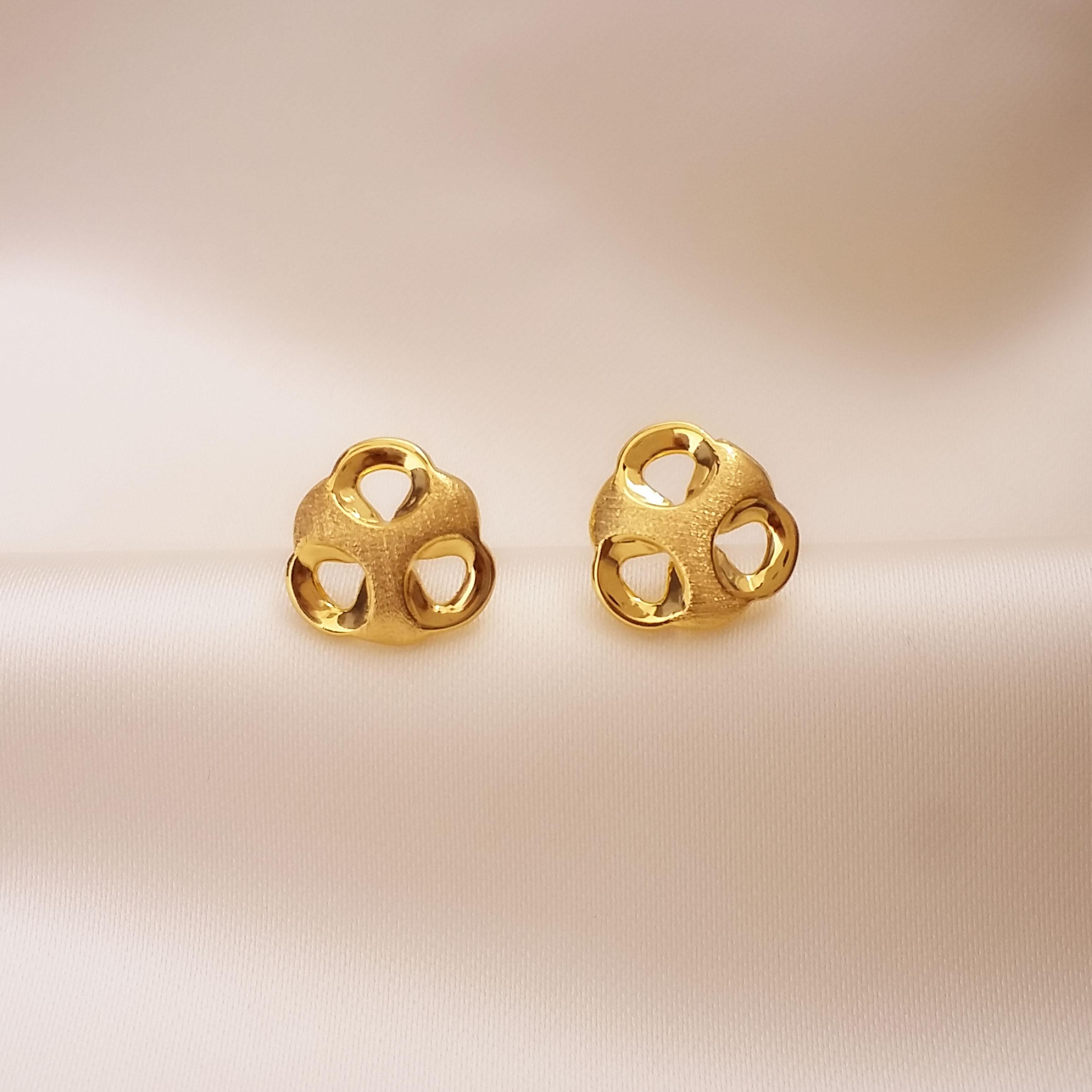 Buy 22k Gold Earrings 22 KT yellow gold (2.45 gm). | Online By Giriraj Jewellers