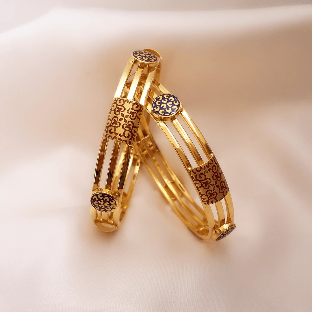Buy Tejaswi Gokak Gold Bangles 22 KT yellow gold (38.5 gm). | Online By Giriraj Jewellers