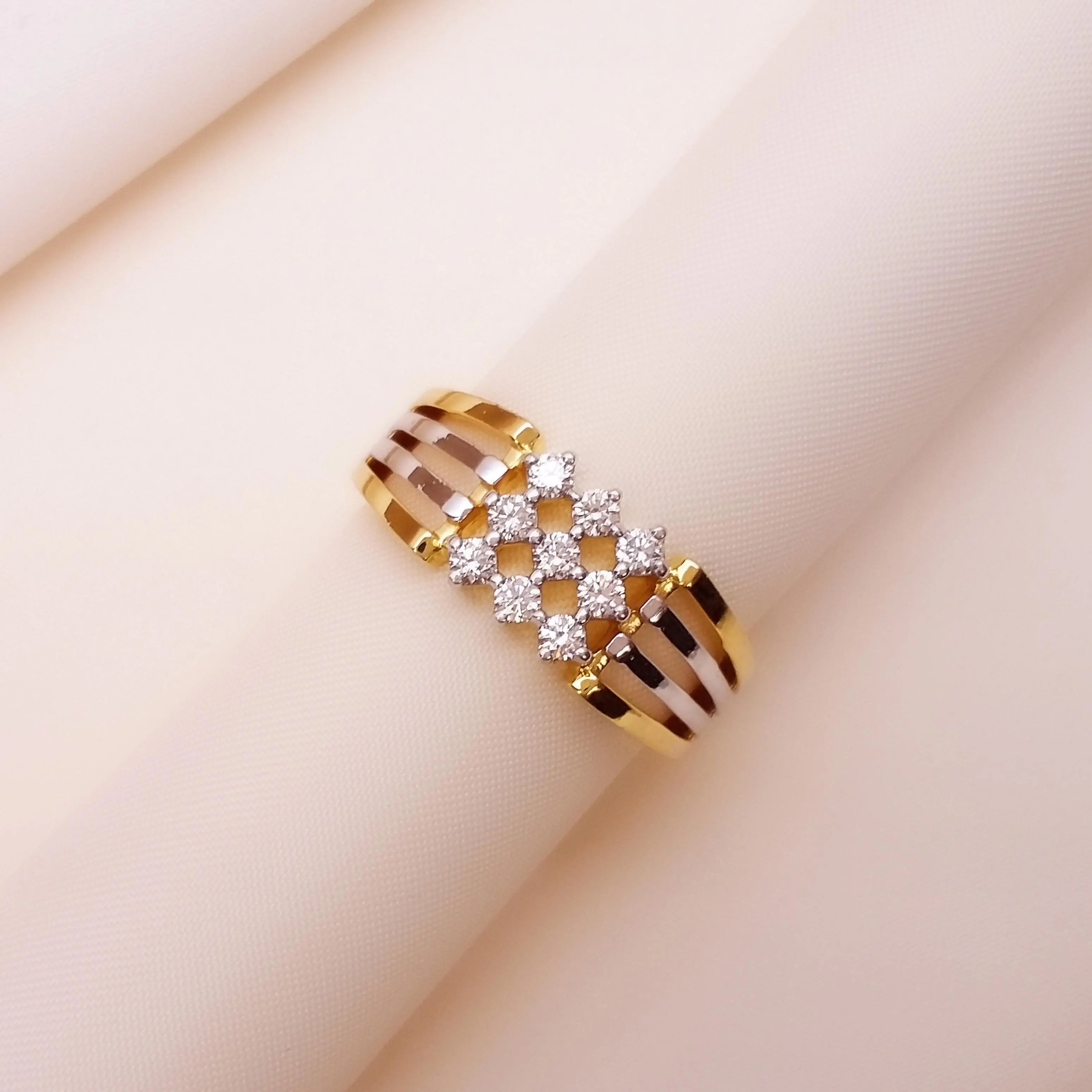 Buy Monarch Men's Diamond Ring 18 KT yellow gold (5.416 gm). | Online By Giriraj Jewellers