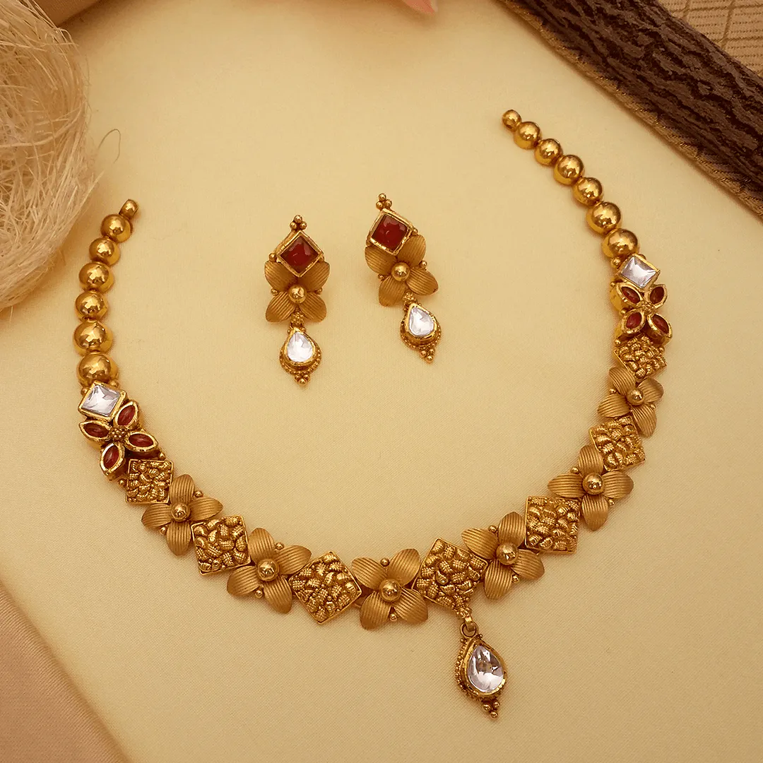 Buy Alpana Floral 22k Gold Necklace 22 KT yellow gold (25.5 gm). | Online By Giriraj Jewellers