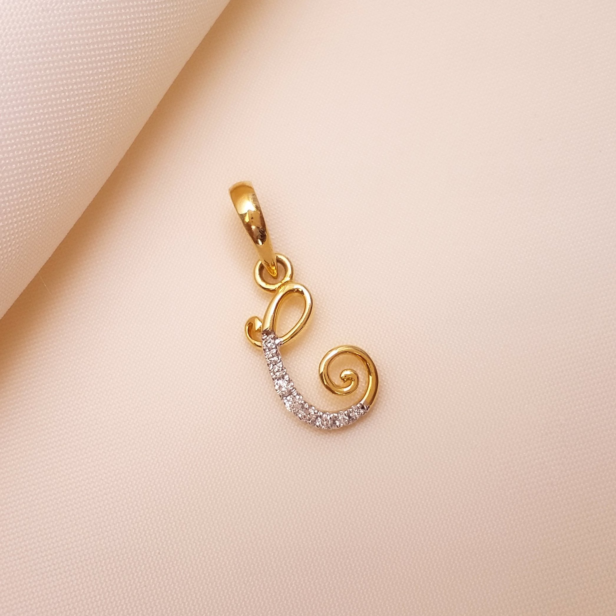 Buy C Caress Diamond  Alphabet Pendant 18 KT yellow gold (1.07 gm). | Online By Giriraj Jewellers