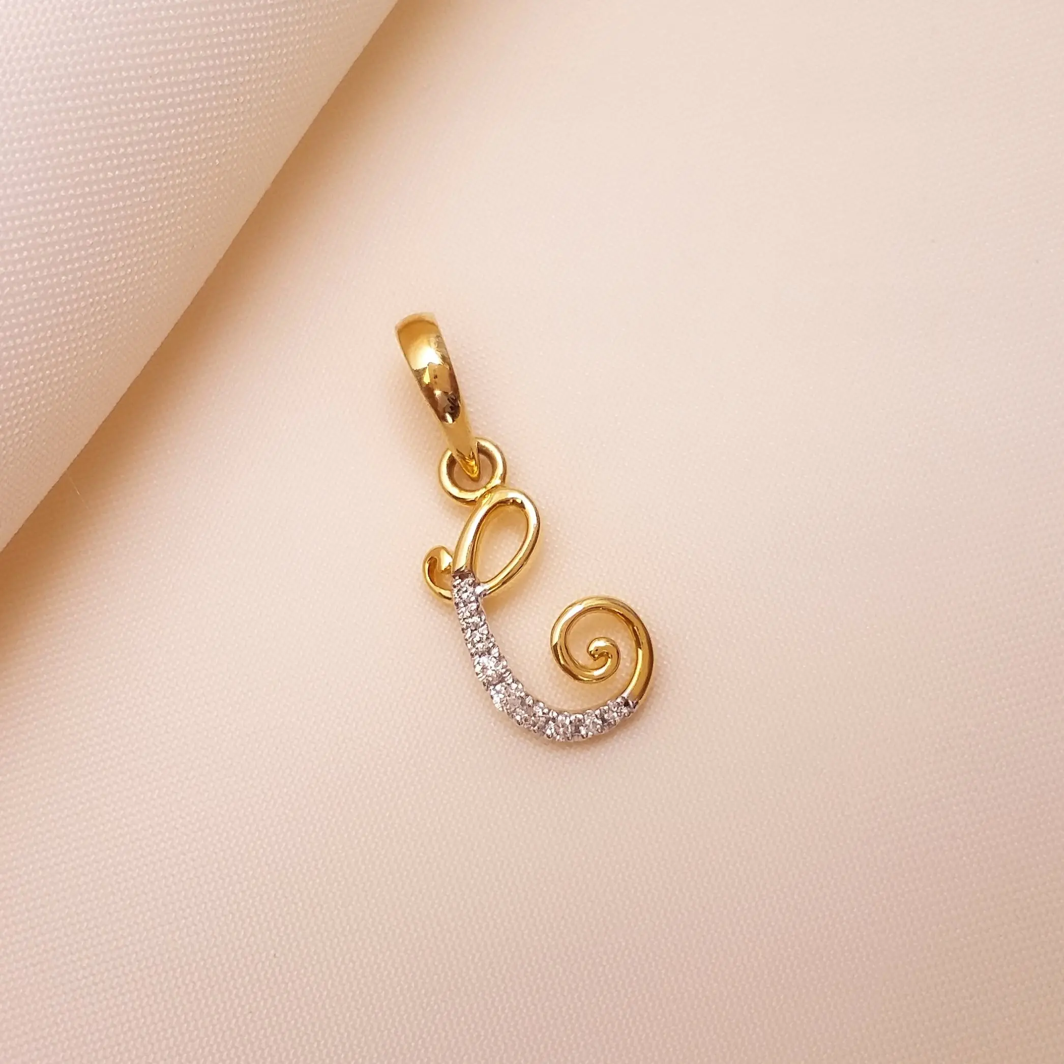 Buy C Caress Diamond  Alphabet Pendant 18 KT yellow gold (1.07 gm). | Online By Giriraj Jewellers