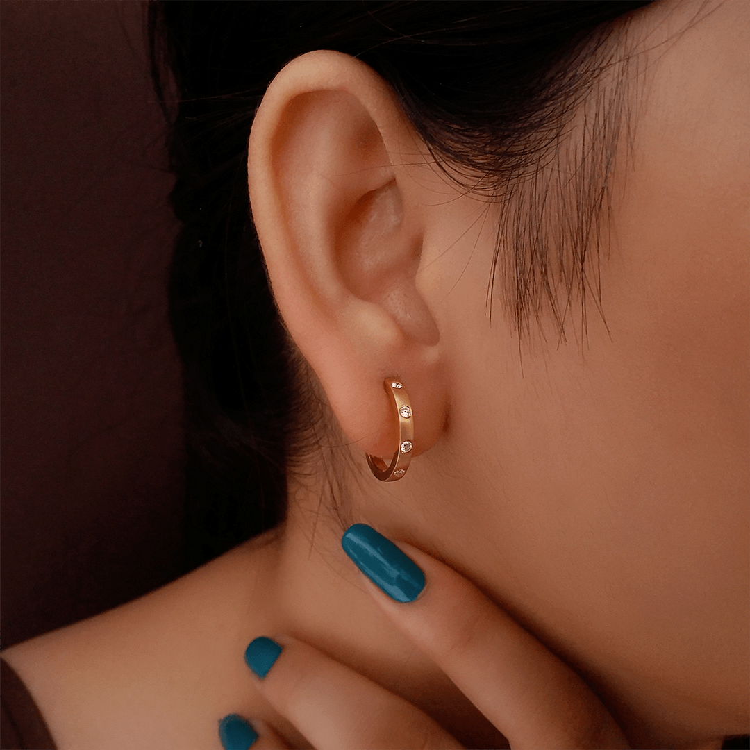 Buy Carlotta Diamond Hoop Earrings 18 KT yellow gold (4.232 gm). | Online By Giriraj Jewellers
