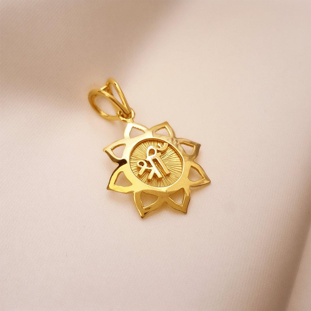 Sri chakra online pendant gold