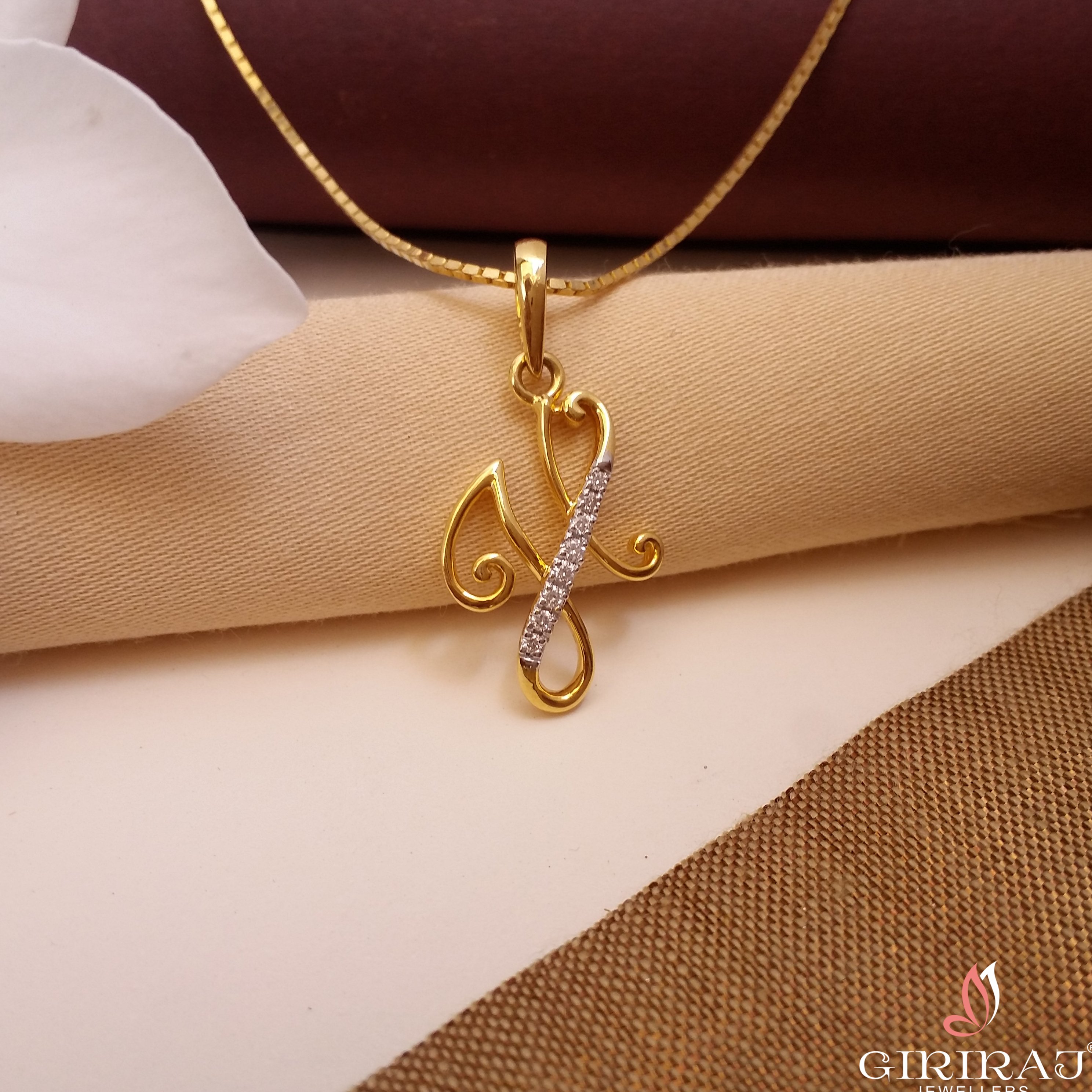 Buy H Heartly Humbles Alphabet Gold Pendant 18 KT yellow gold (1.65 gm). | Online By Giriraj Jewellers