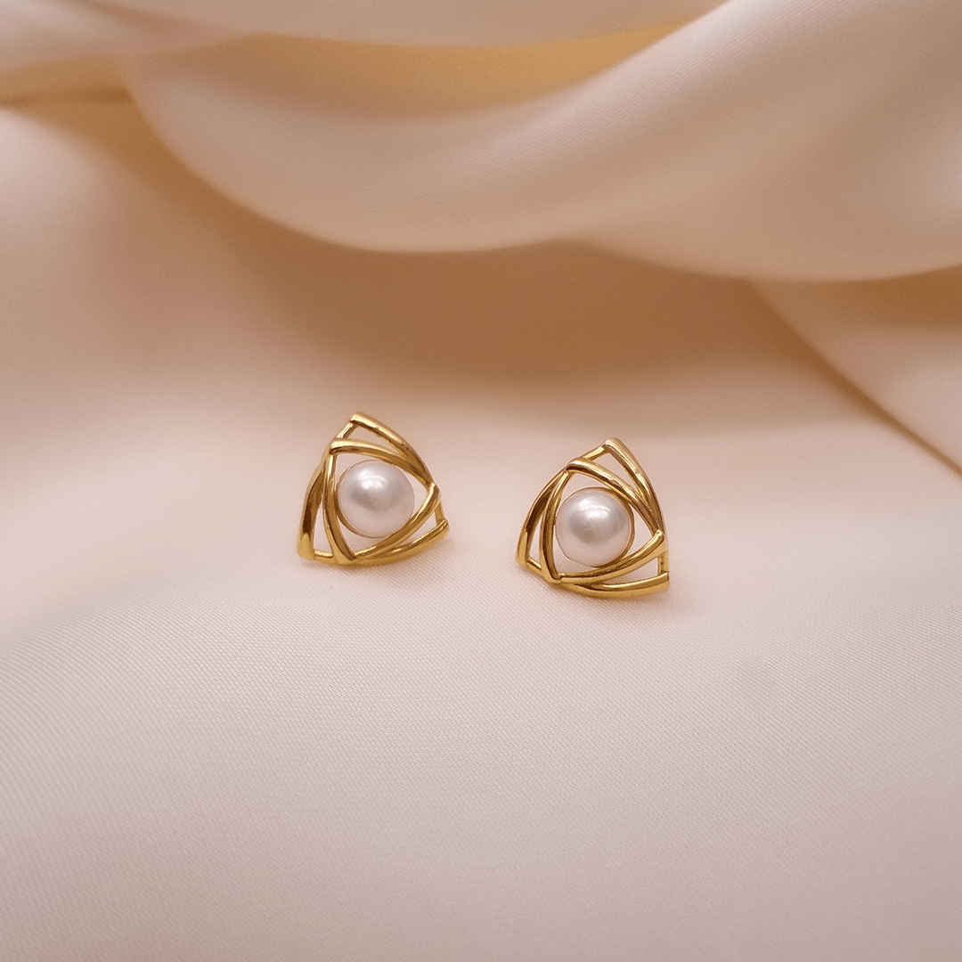 Simple Gold Earrings Ring Design Buy Radiant Pearl Gold Earrings