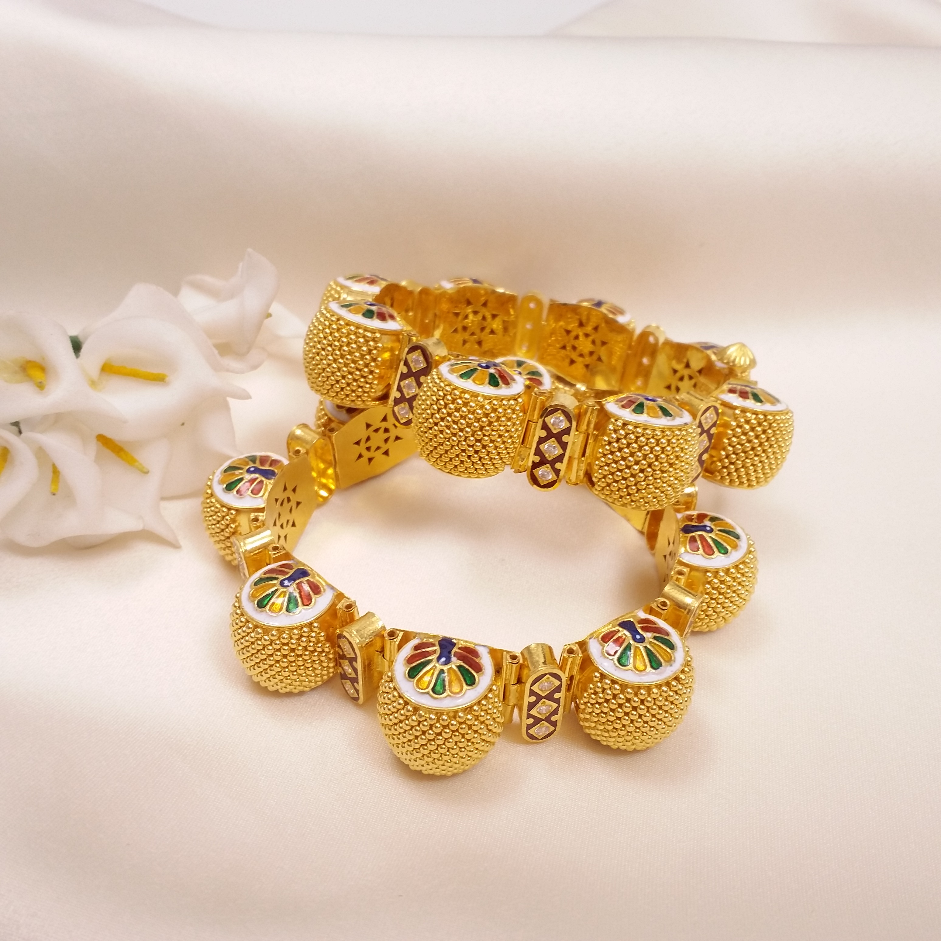 Giriraj Jewellers Gajra Bangles Design Buy Sefa Gold Gajra 22 KT