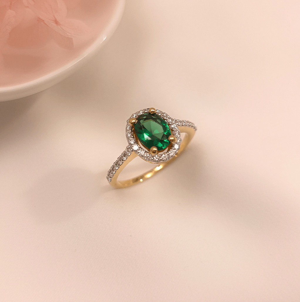 Buy Green Serenity Diamond Ring 18 KT yellow gold gm