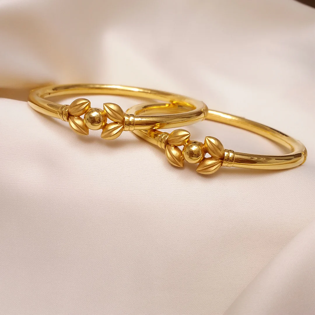 Buy HollisGlow Gold Bangle 22 KT yellow gold (35.5 gm). | Online By Giriraj Jewellers