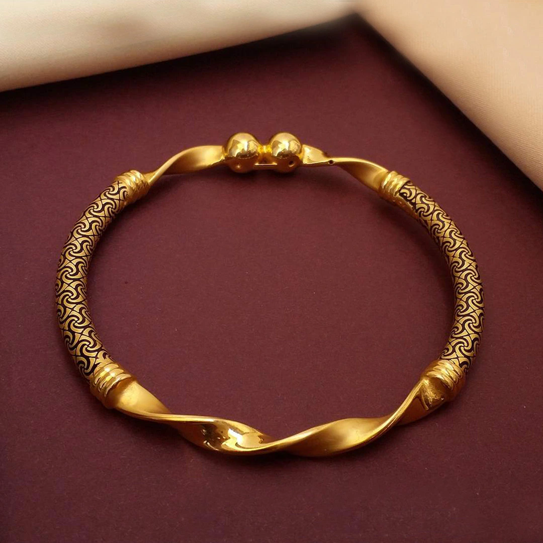 Buy Edge Twisted Gold Bangle 22 KT yellow gold (19.5 gm). | Online By Giriraj Jewellers
