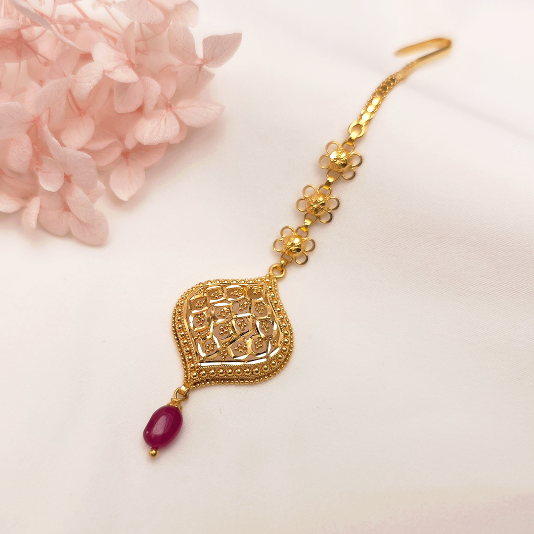Buy Ridhi Gold Maang Tika 22 KT yellow gold (5.27 gm). | Online By Giriraj Jewellers