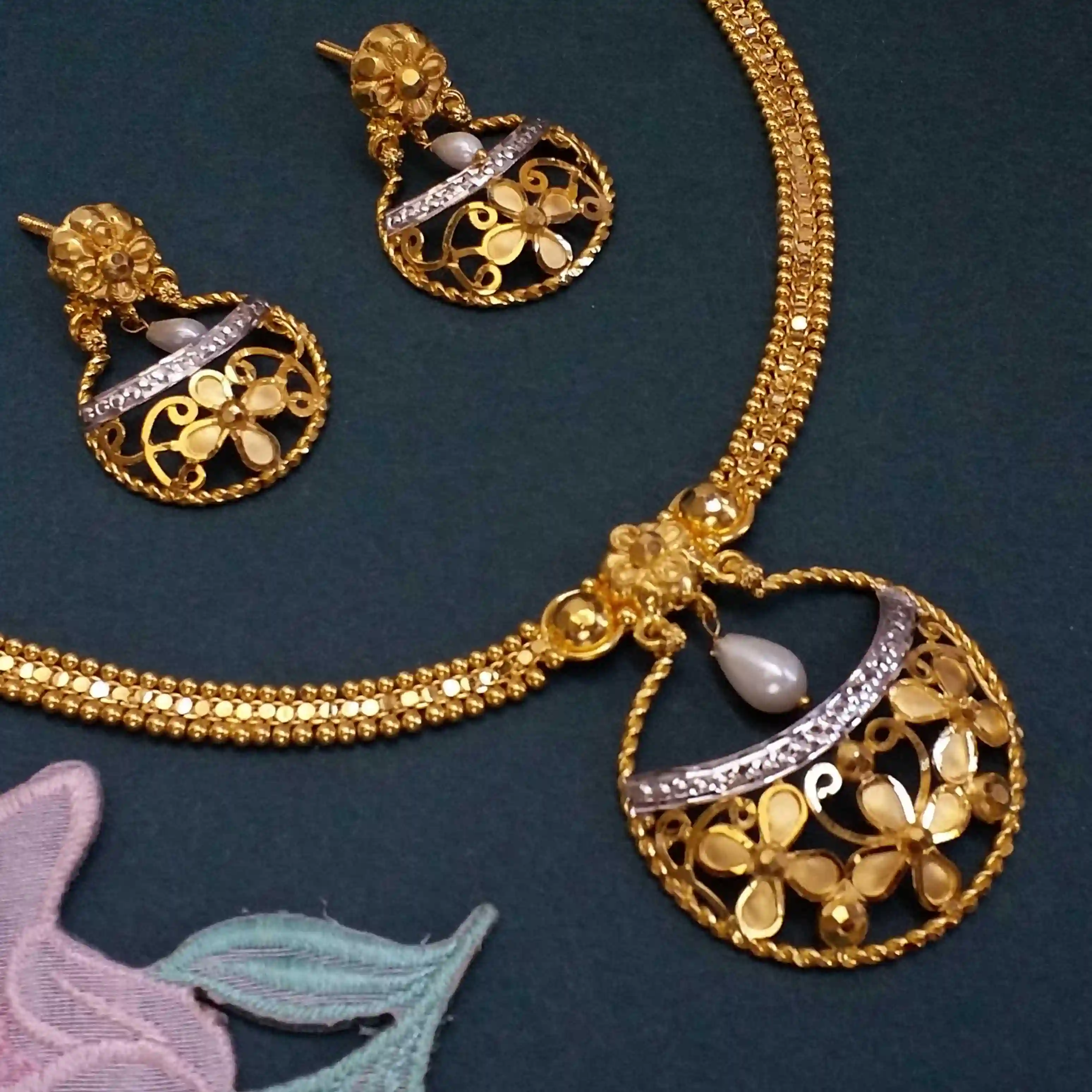 Buy Floweret Gold Necklace 22 KT yellow gold (22.5 gm). | Online By Giriraj Jewellers