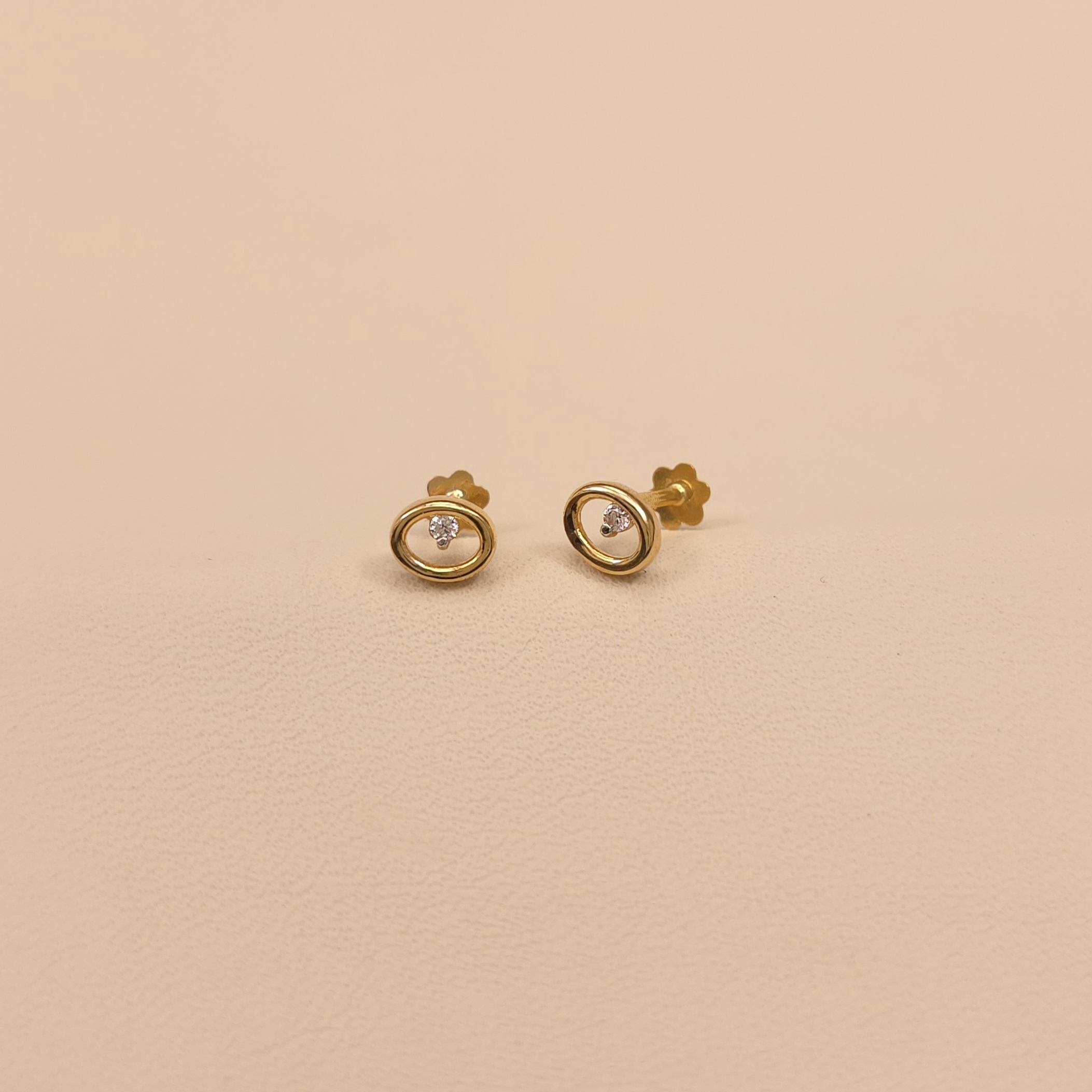 Buy Arista Mini Oval Gold Studs 18 KT yellow gold (0.568 gm). | Online By Giriraj Jewellers