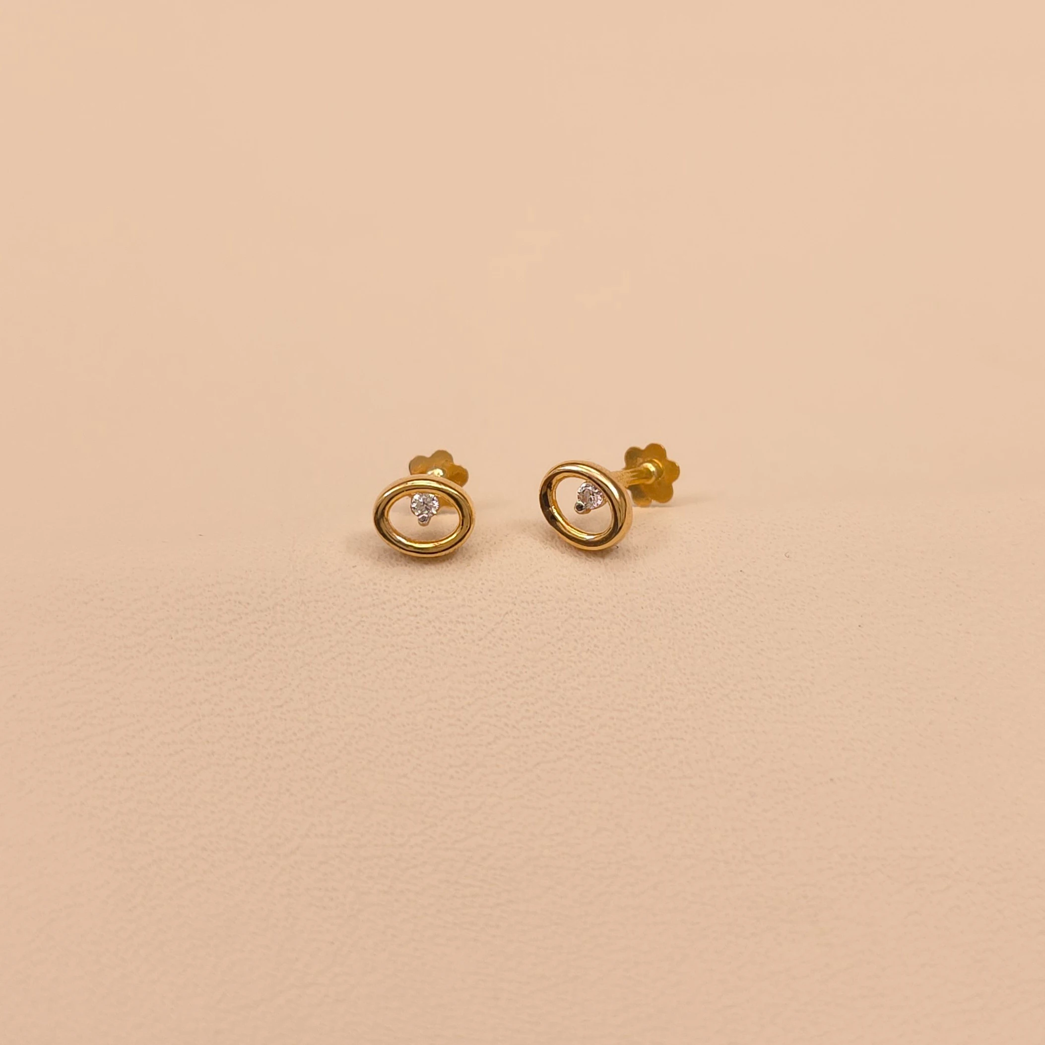 Buy Arista Mini Oval Gold Studs 18 KT yellow gold (0.568 gm). | Online By Giriraj Jewellers