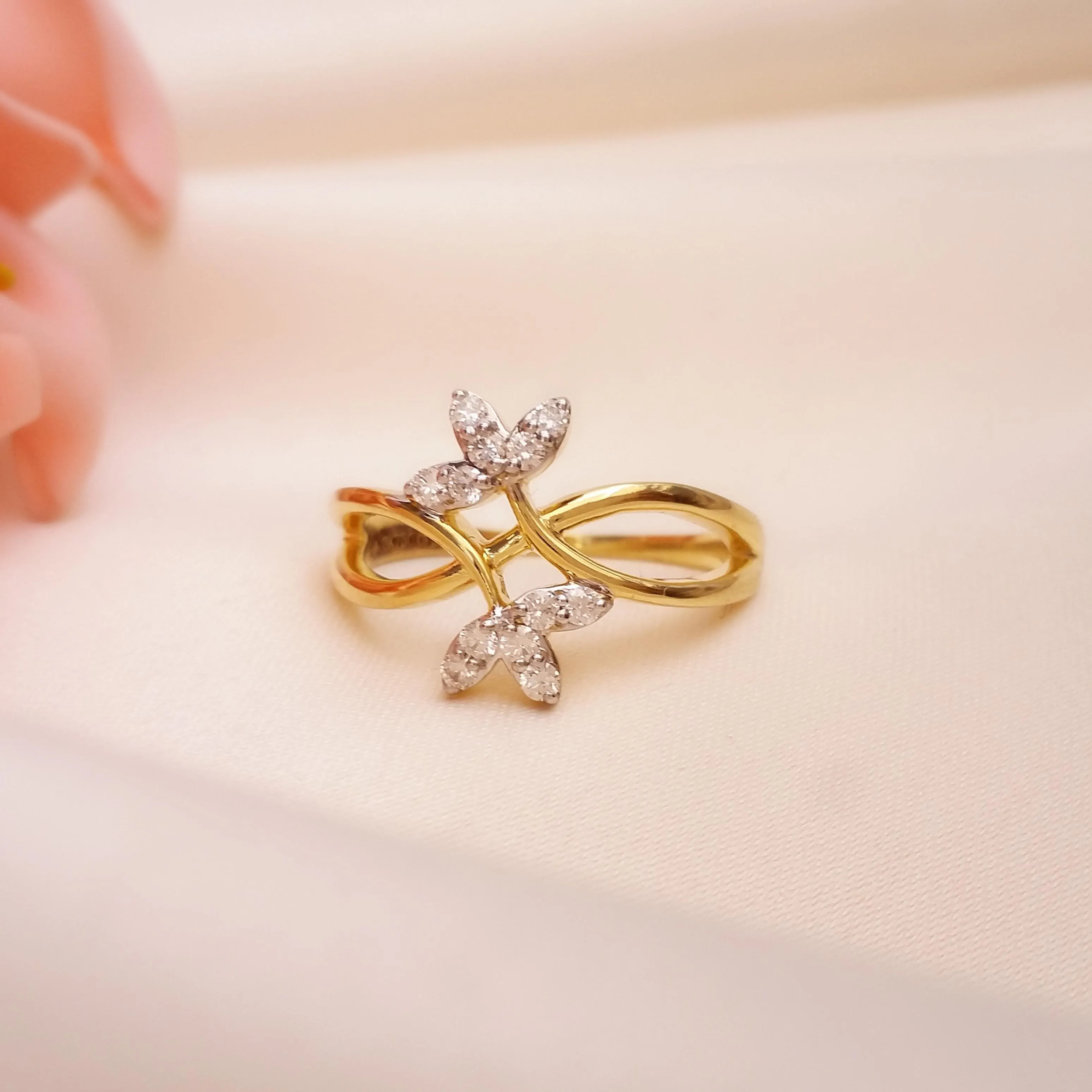Buy Twin Flowers Diamond Ring 18 KT yellow gold (3.438 gm). | Online By Giriraj Jewellers