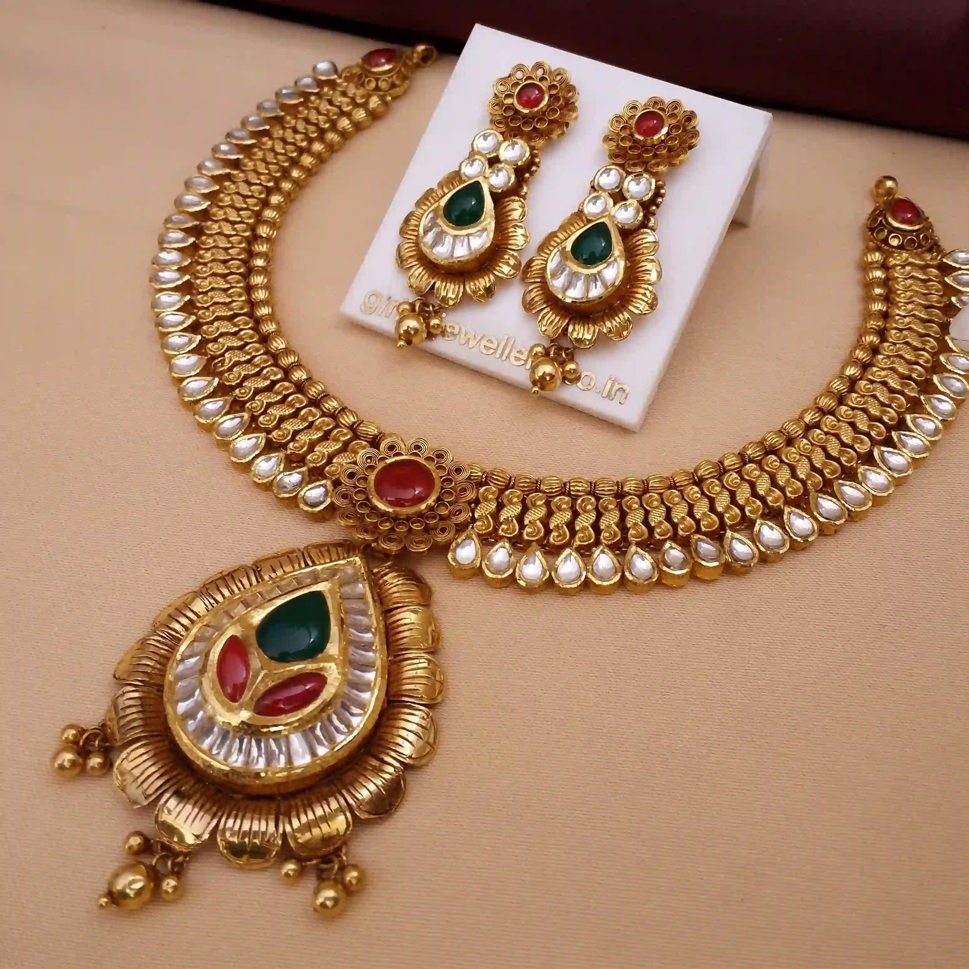 Buy Ganishka Gold Jadtar Necklace 22 KT yellow gold (48.95 gm). | Online By Giriraj Jewellers
