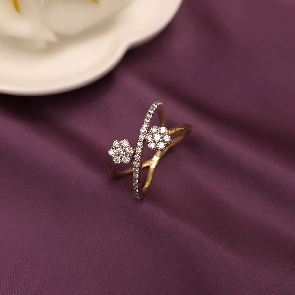 Buy Esrat Fine Diamond Ring 18 KT yellow gold (3.9 gm). | Online By Giriraj Jewellers
