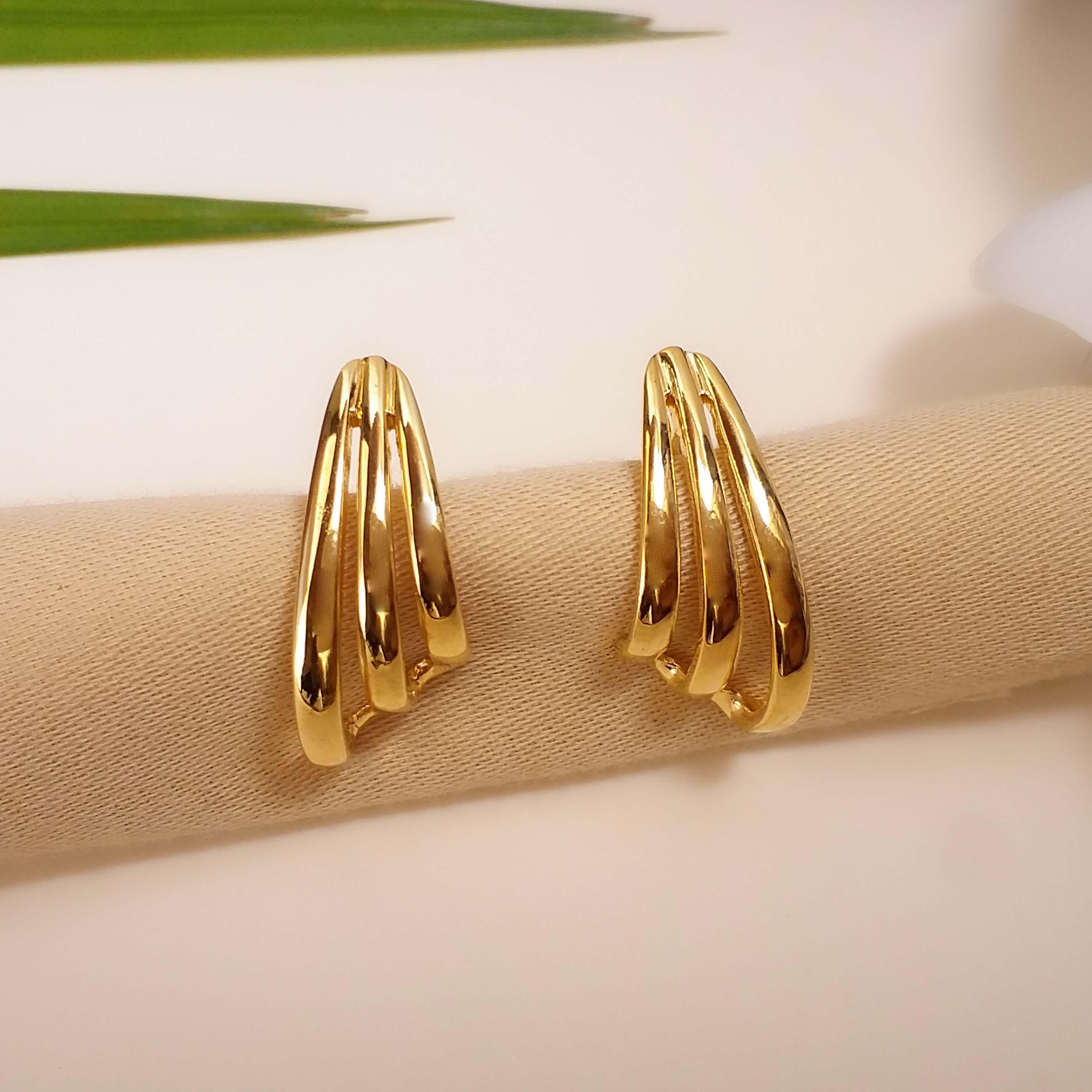 Buy Stepping Gold Earrings 22 KT yellow gold (3.8 gm). | Online By Giriraj Jewellers