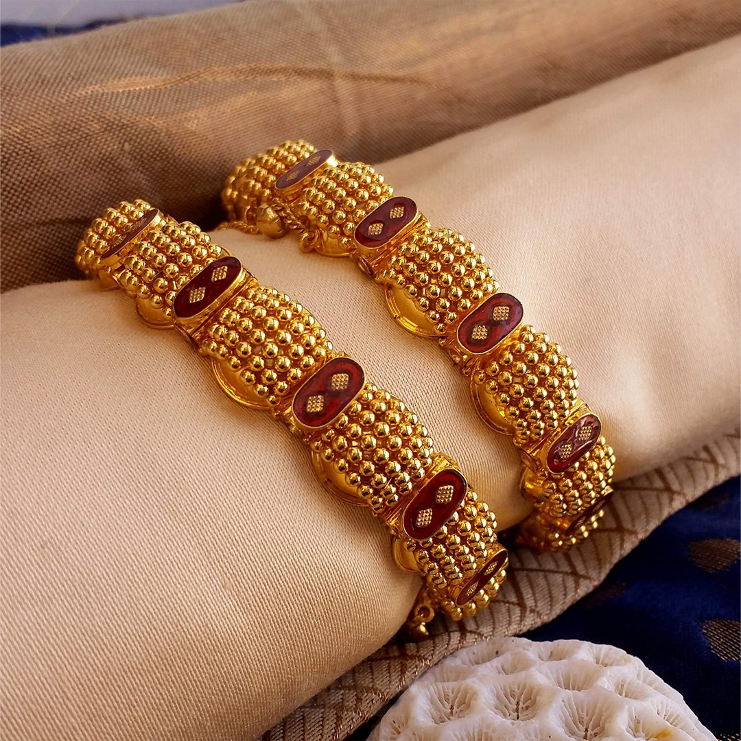Buy Grainy Gold Gajra Bangle 22 KT yellow gold (70.5 gm). | Online By Giriraj Jewellers