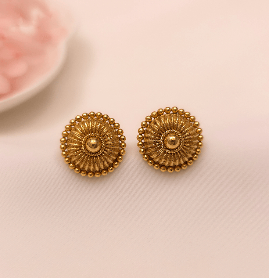 Buy Ulva Vintage Gold Earrings 22 KT yellow gold (5 gm). | Online By Giriraj Jewellers