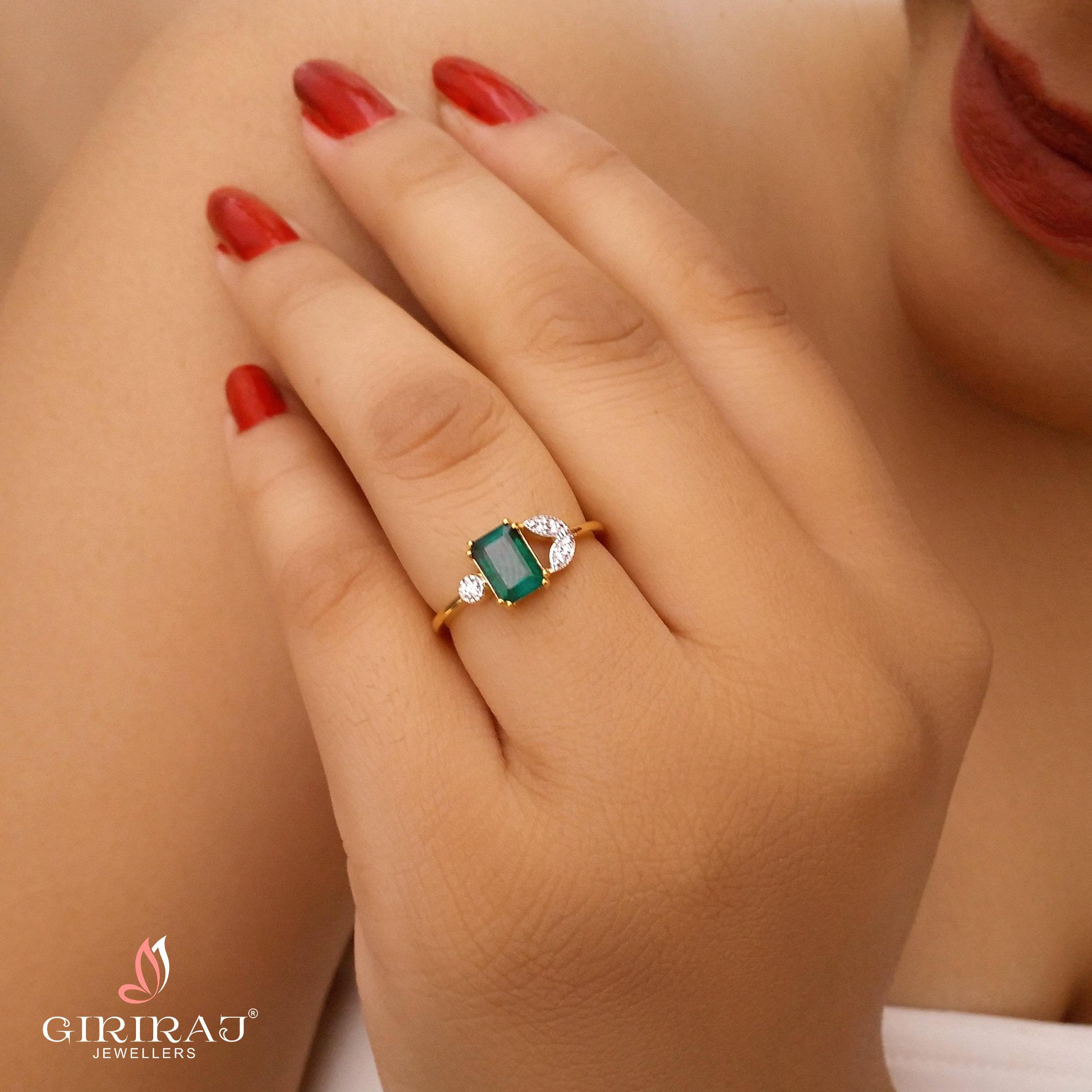 Gemstone Women's ONE WHITE GOLD RING 2.52 CARAT EMERALD DIAMOND RING at Rs  215000 in Palanpur