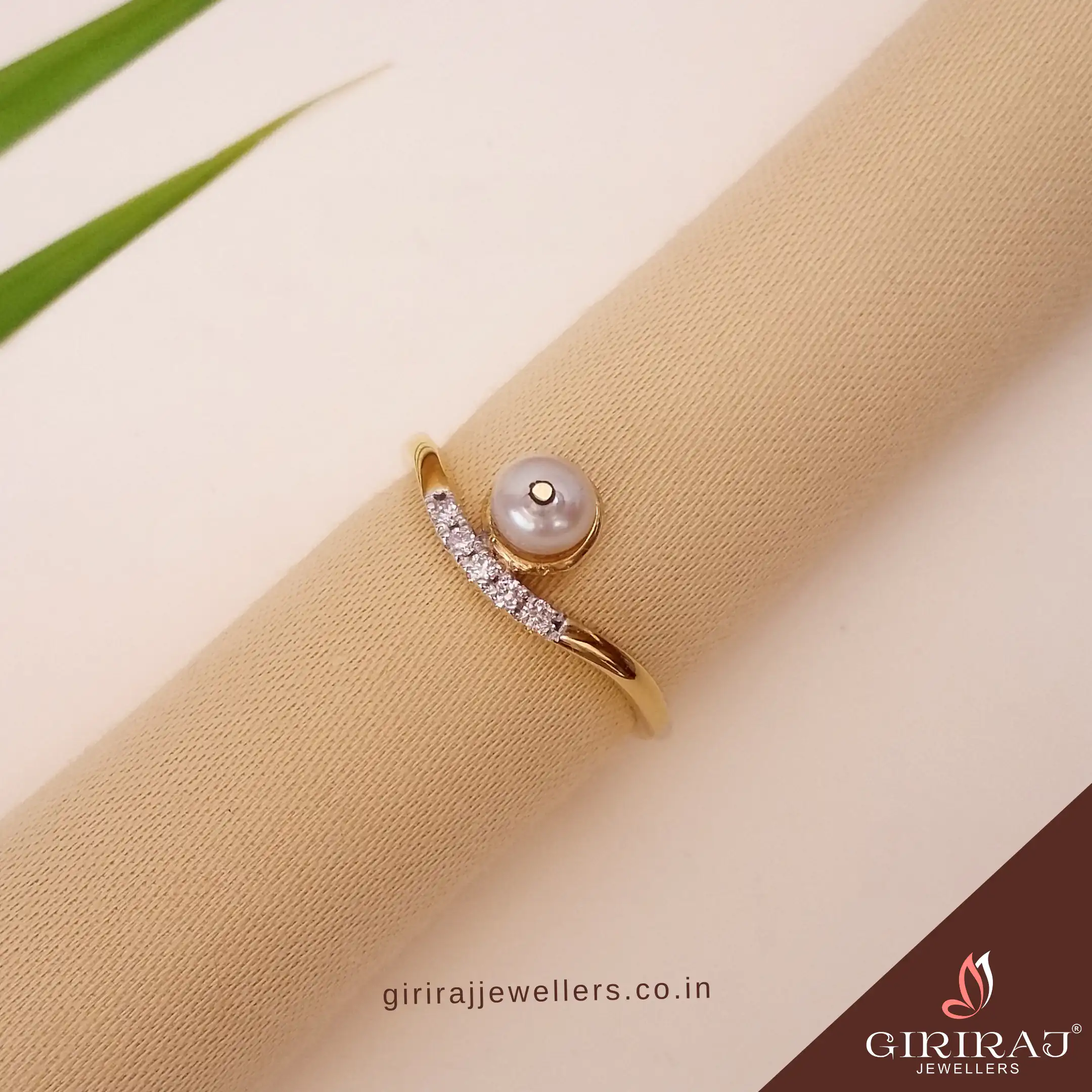 Buy Pretty Pearl Diamond Ring 18 KT yellow gold (2.5 gm). | Online By Giriraj Jewellers