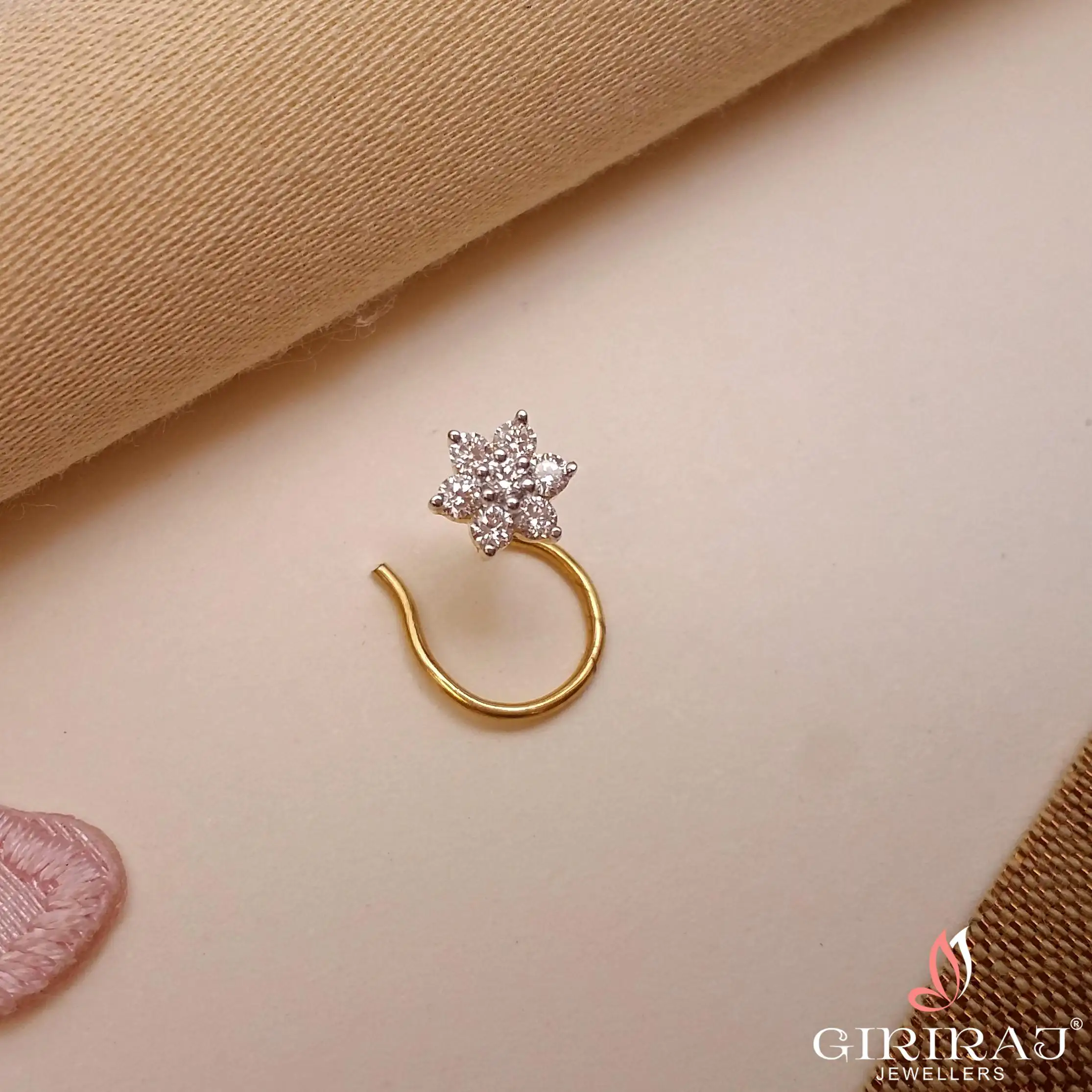 Buy Anmol Sitara Nose Pin 18 KT yellow gold (0.374 gm). | Online By Giriraj Jewellers