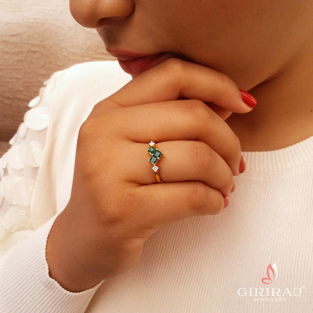 Buy Helen Emerald Diamond Ring 18 KT yellow gold (2.382 gm). | Online By Giriraj Jewellers