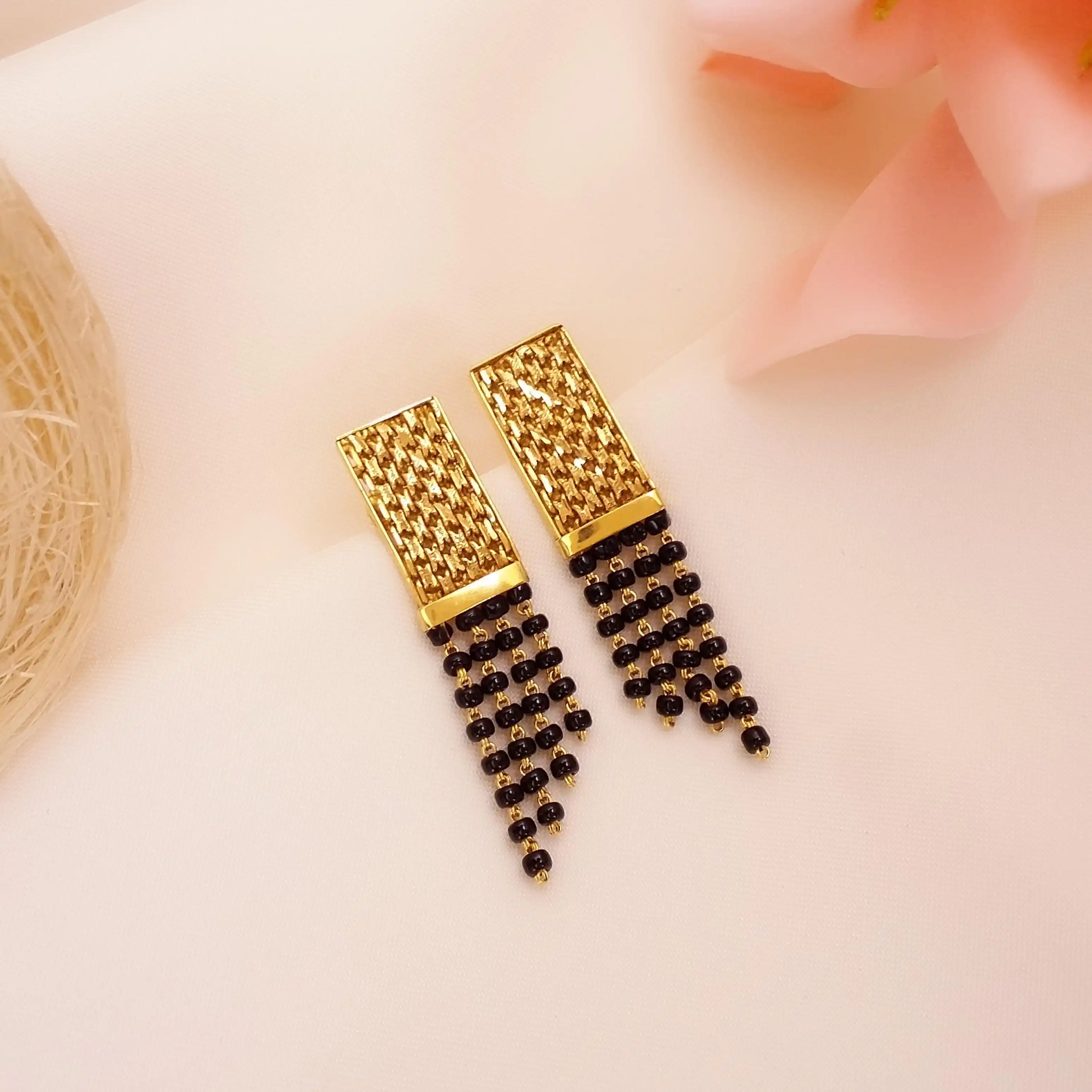 Buy Maha Mangalsutra Gold Earrings 22 KT yellow gold (4.9 gm). | Online By Giriraj Jewellers