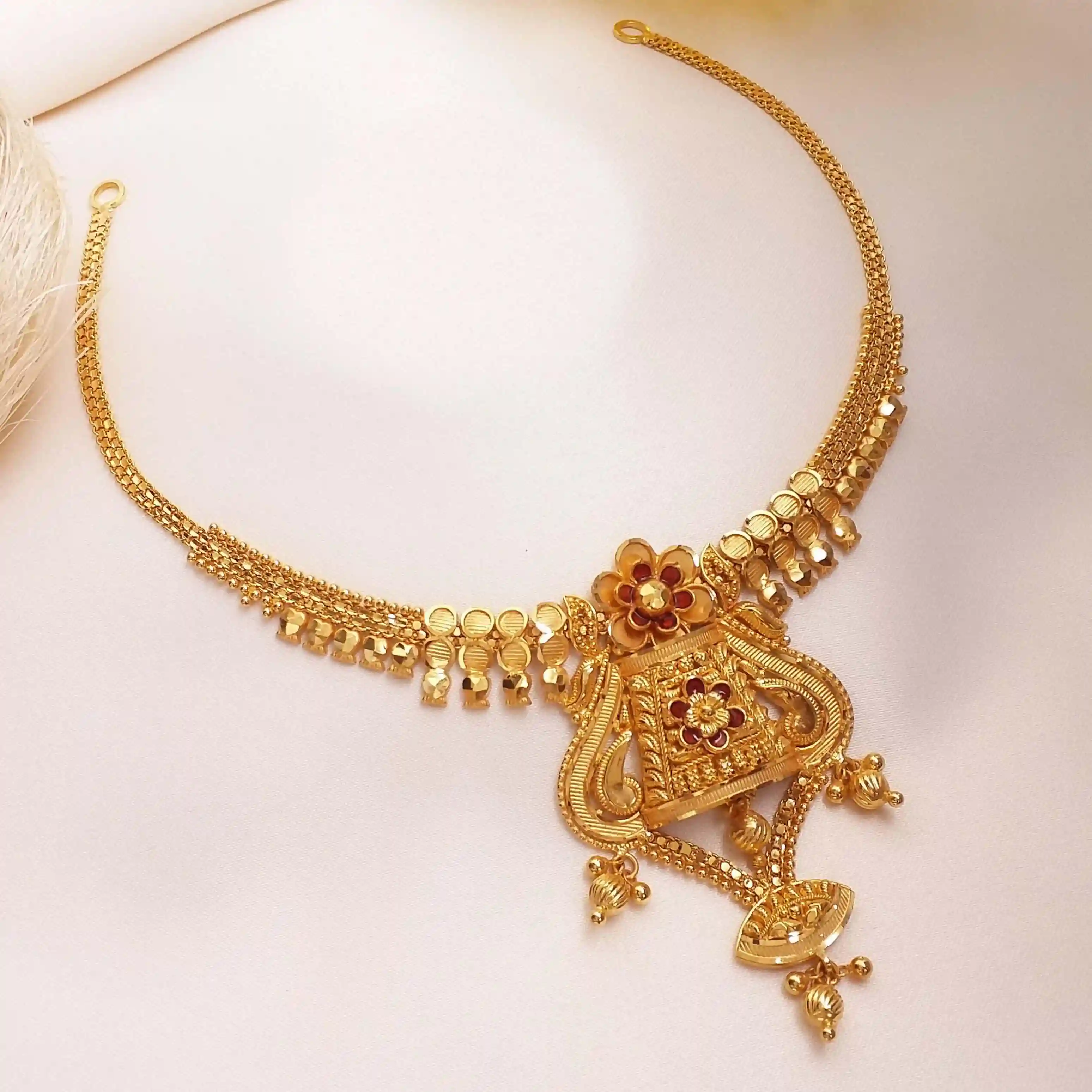 Buy Mihika 22k Gold Necklace 22 KT yellow gold (18.1 gm). | Online By Giriraj Jewellers