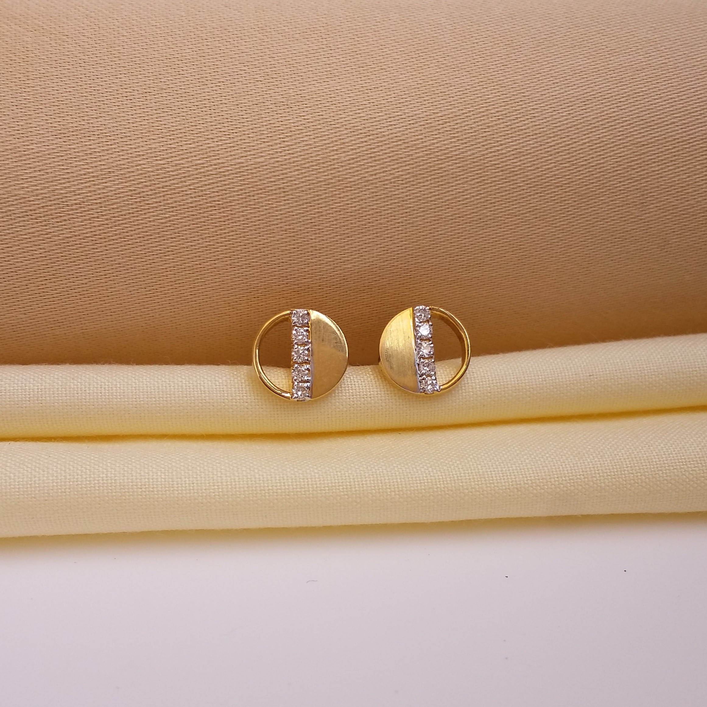 Buy Eclipse Diamond Stud 18 KT yellow gold (2.3 gm). | Online By Giriraj Jewellers