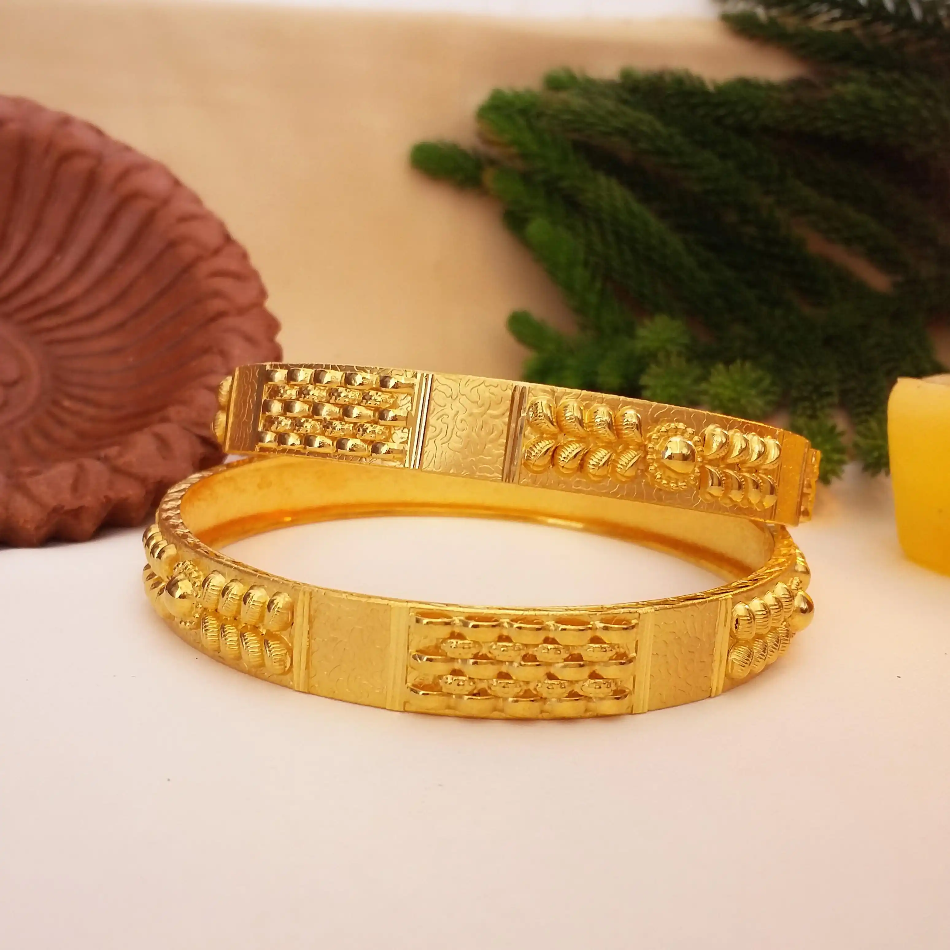 Buy Sublime Scroll Bangles 22 KT yellow gold (34.5 gm). | Online By Giriraj Jewellers